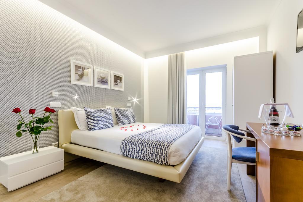 Ossiano'S Bed and Breakfast Peniche Buitenkant foto