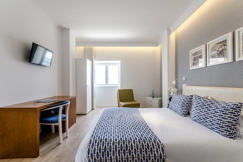 Ossiano'S Bed and Breakfast Peniche Buitenkant foto