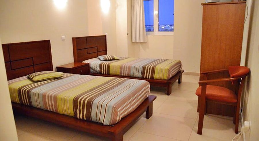 Ossiano'S Bed and Breakfast Peniche Buitenkant foto